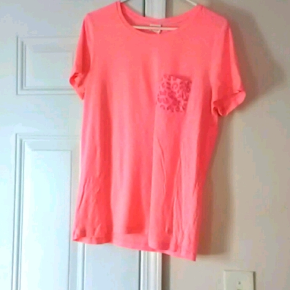 PINK tee